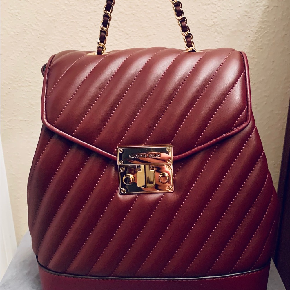NWOT Michael Kors Purse/Backpack - Picture 3 of 4